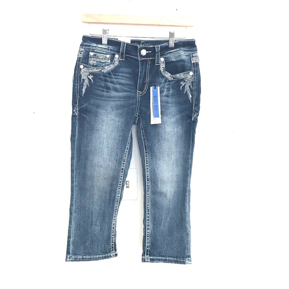 Grace in LA Denim - NWT Grace in LA capris/denim size 26 Easy Fit dark wash cowgirl country western